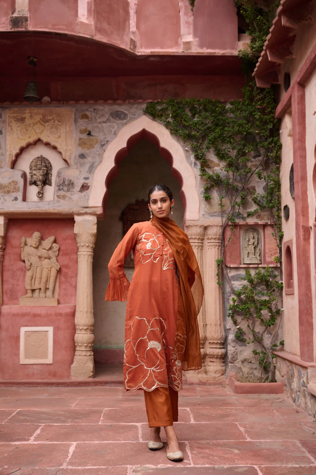 Sangini Apricot Premium Suit set - Image 20