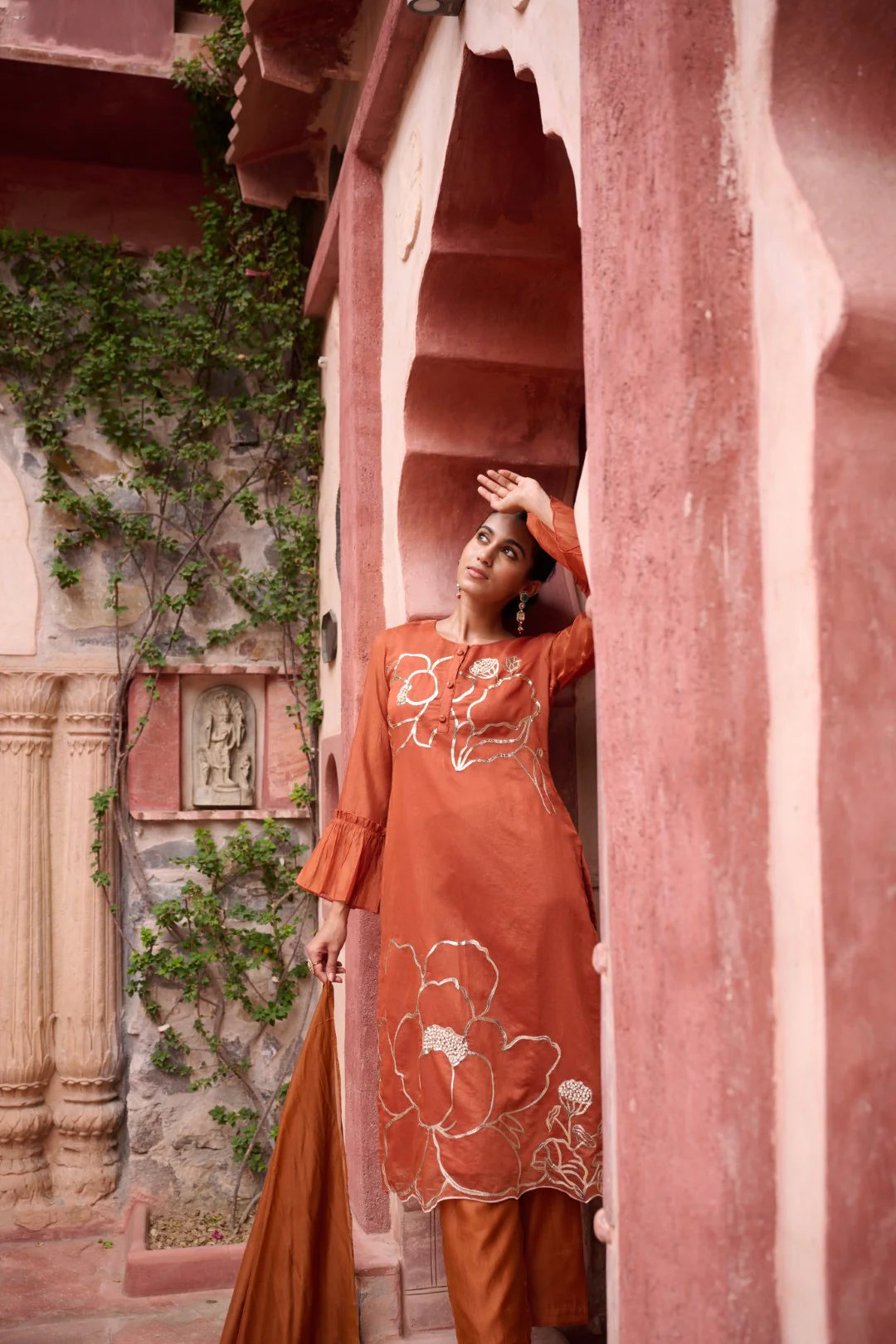 Sangini Apricot Premium Suit set - Image 29