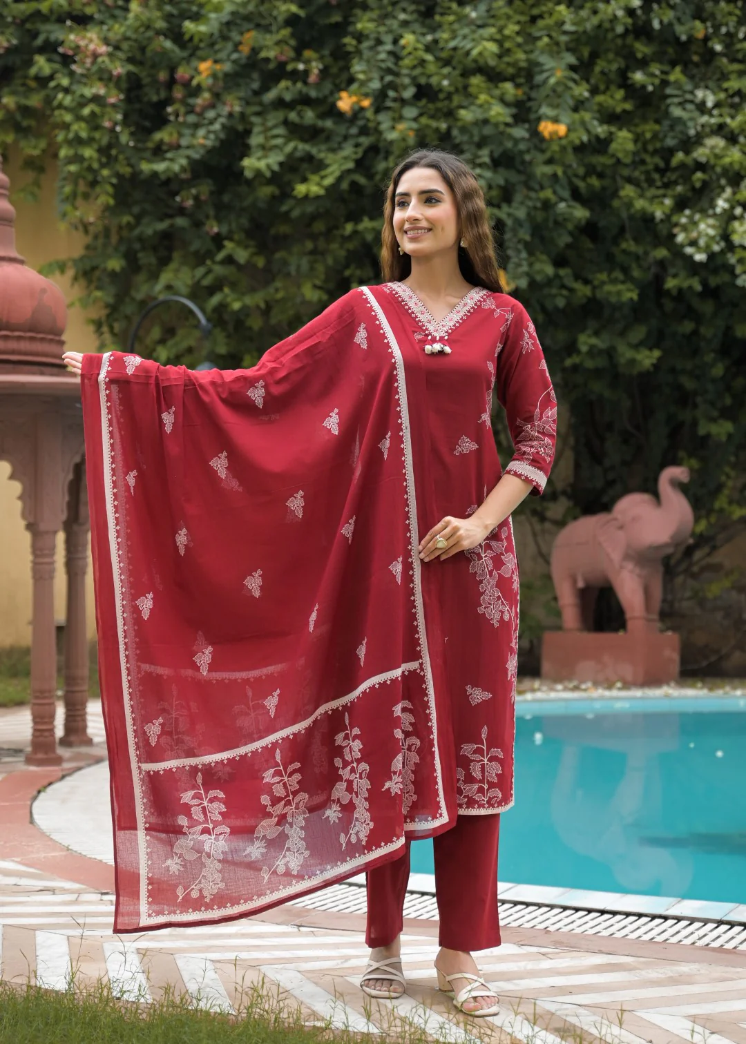 Vastu Jam Full embroidery suit set - Image 7