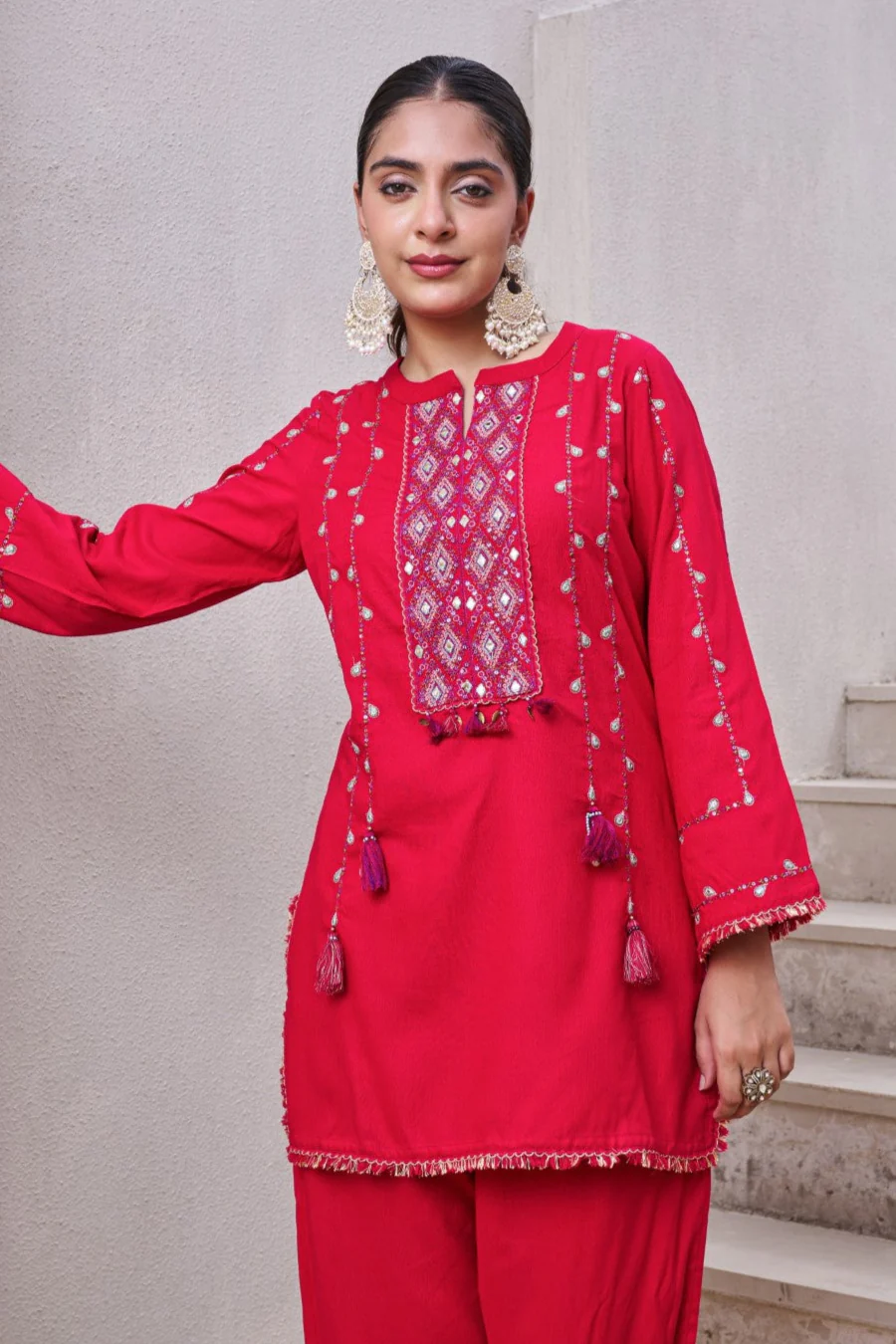 Stravi scarlet embroidery co-ord set - Image 2