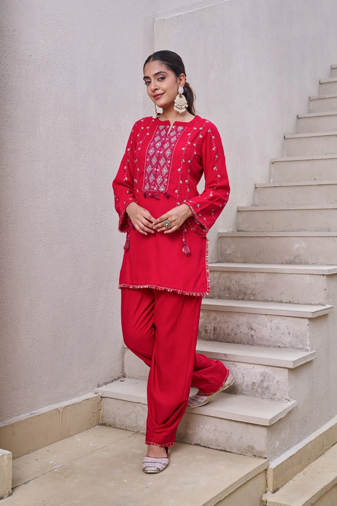 Stravi scarlet embroidery co-ord set - Image 3