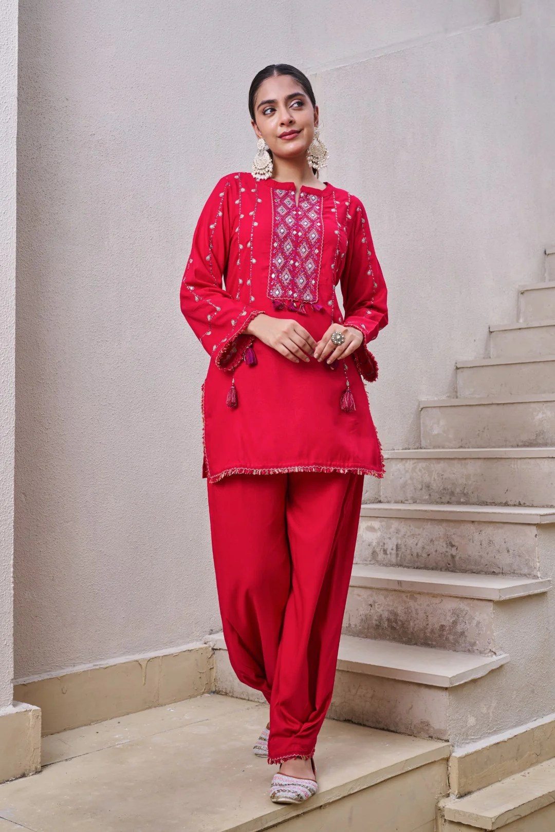 Stravi scarlet embroidery co-ord set - Image 6