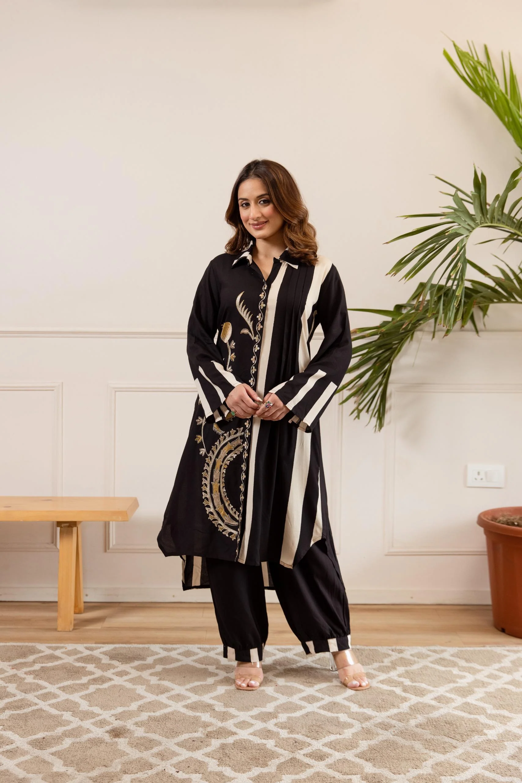 Stravi sable printed cotton Kurta Pant set - Image 6