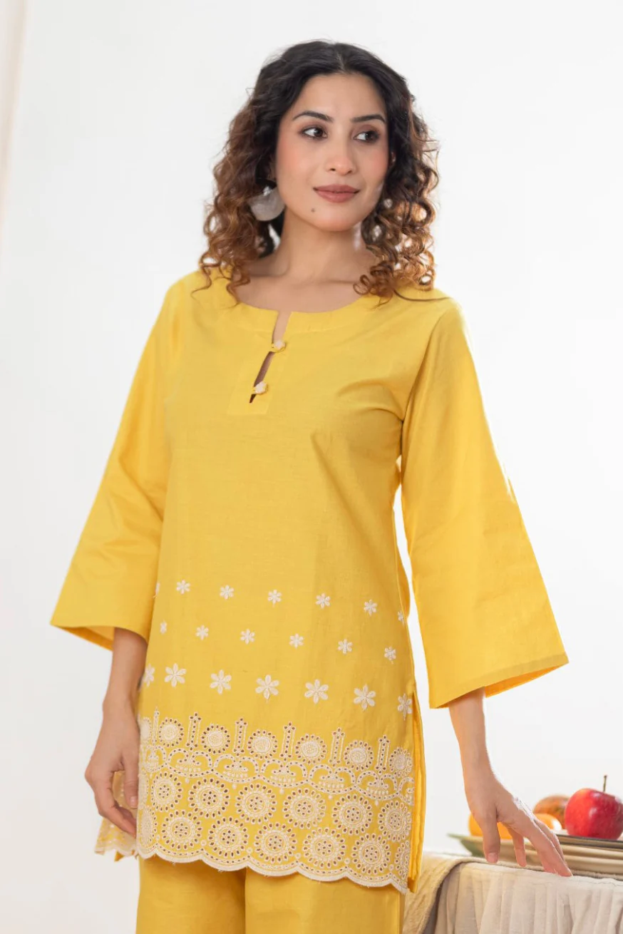 Sharad cadmium embroidery co-ord set - Image 2