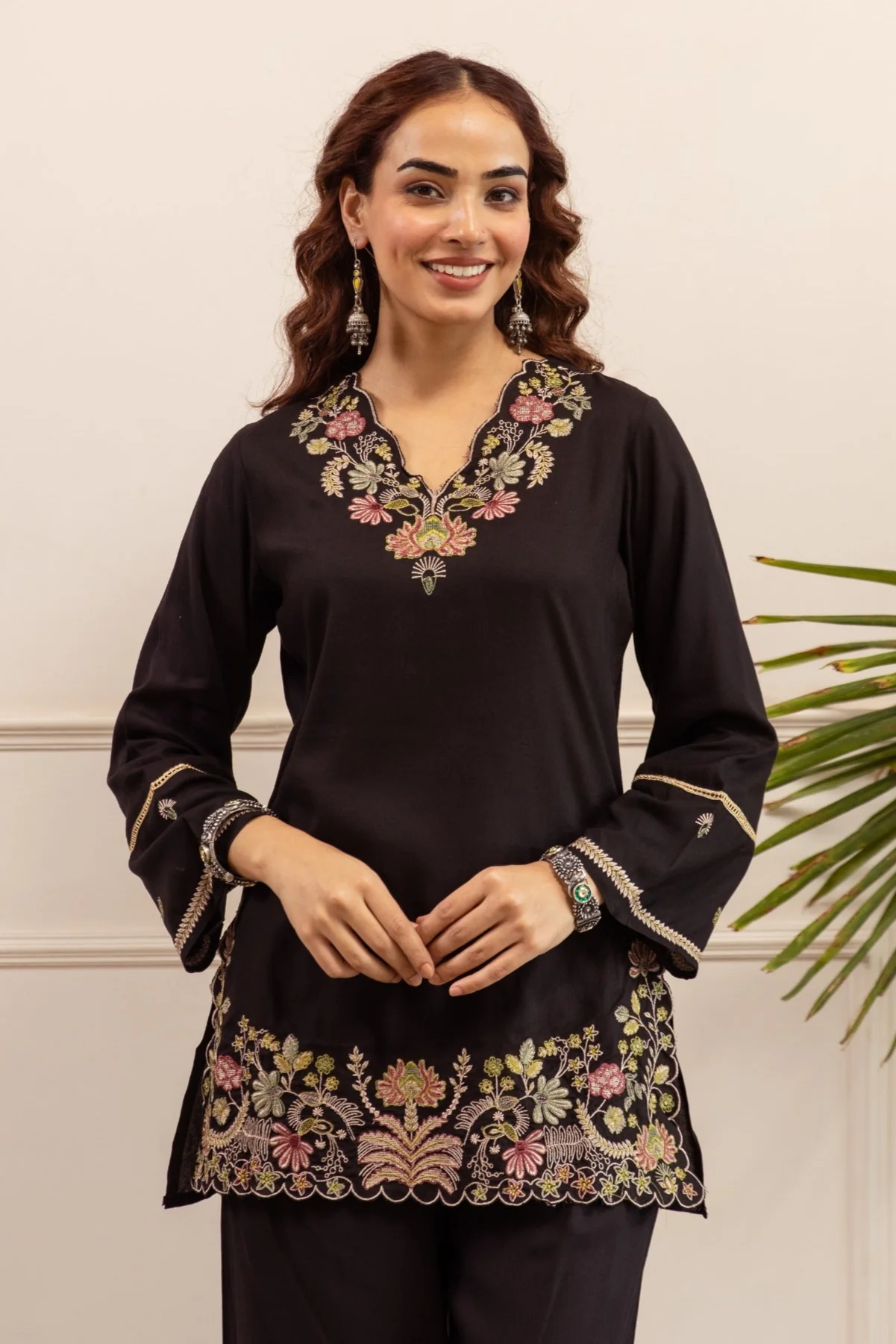Stravi jade embroidery co-ord set - Image 2