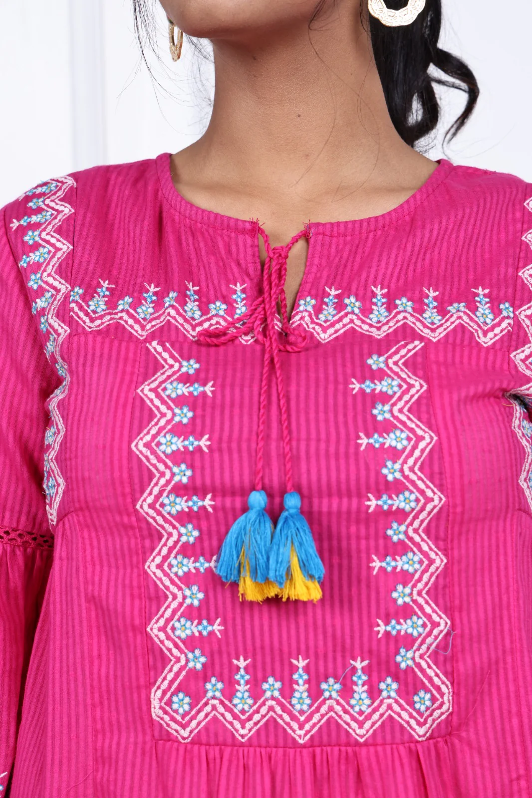 Soro Rani Embroidery Cotton Kurta Pant Set - Image 2