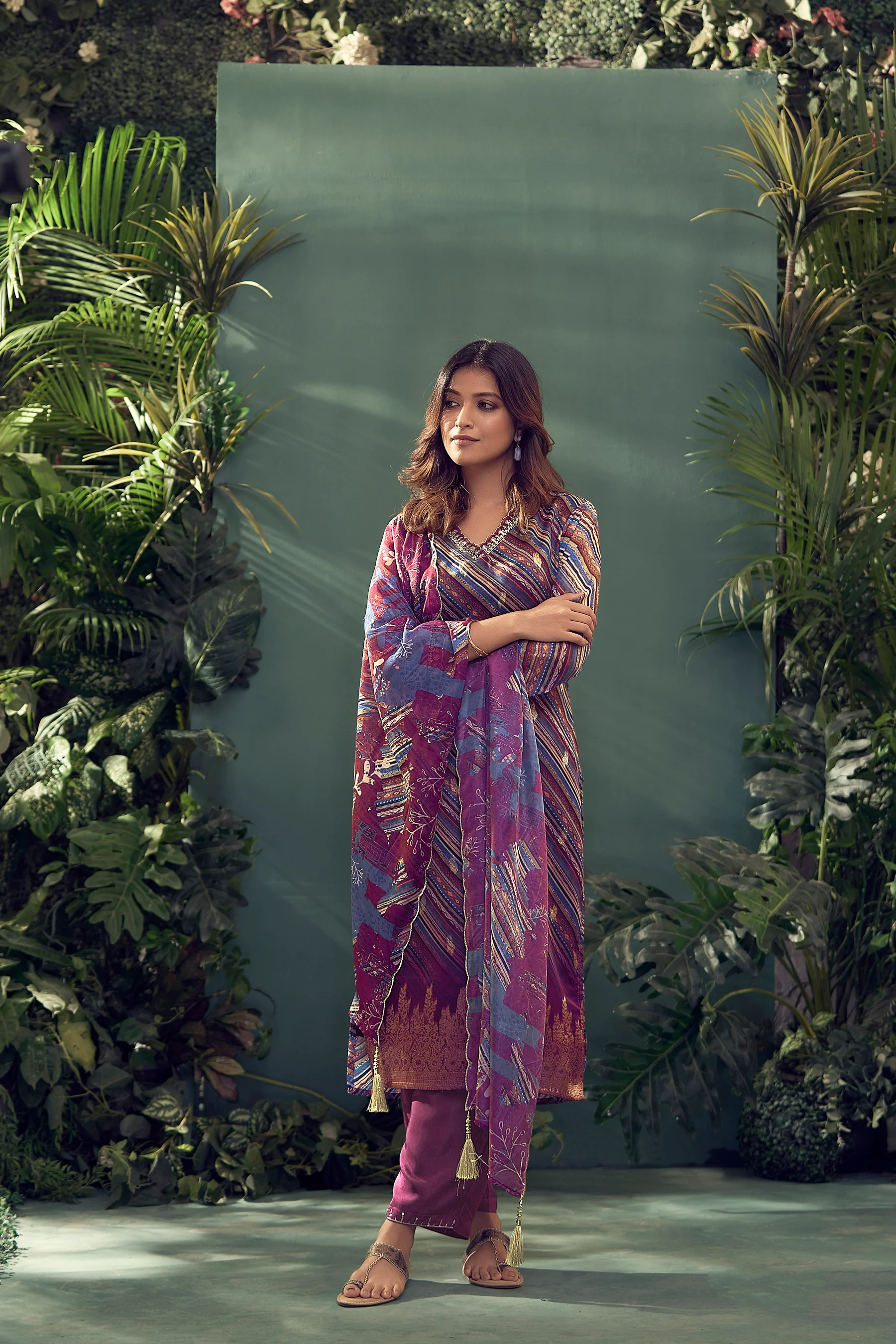 MALVIKA JAM HEAVY WORK SUIT SET - Image 3