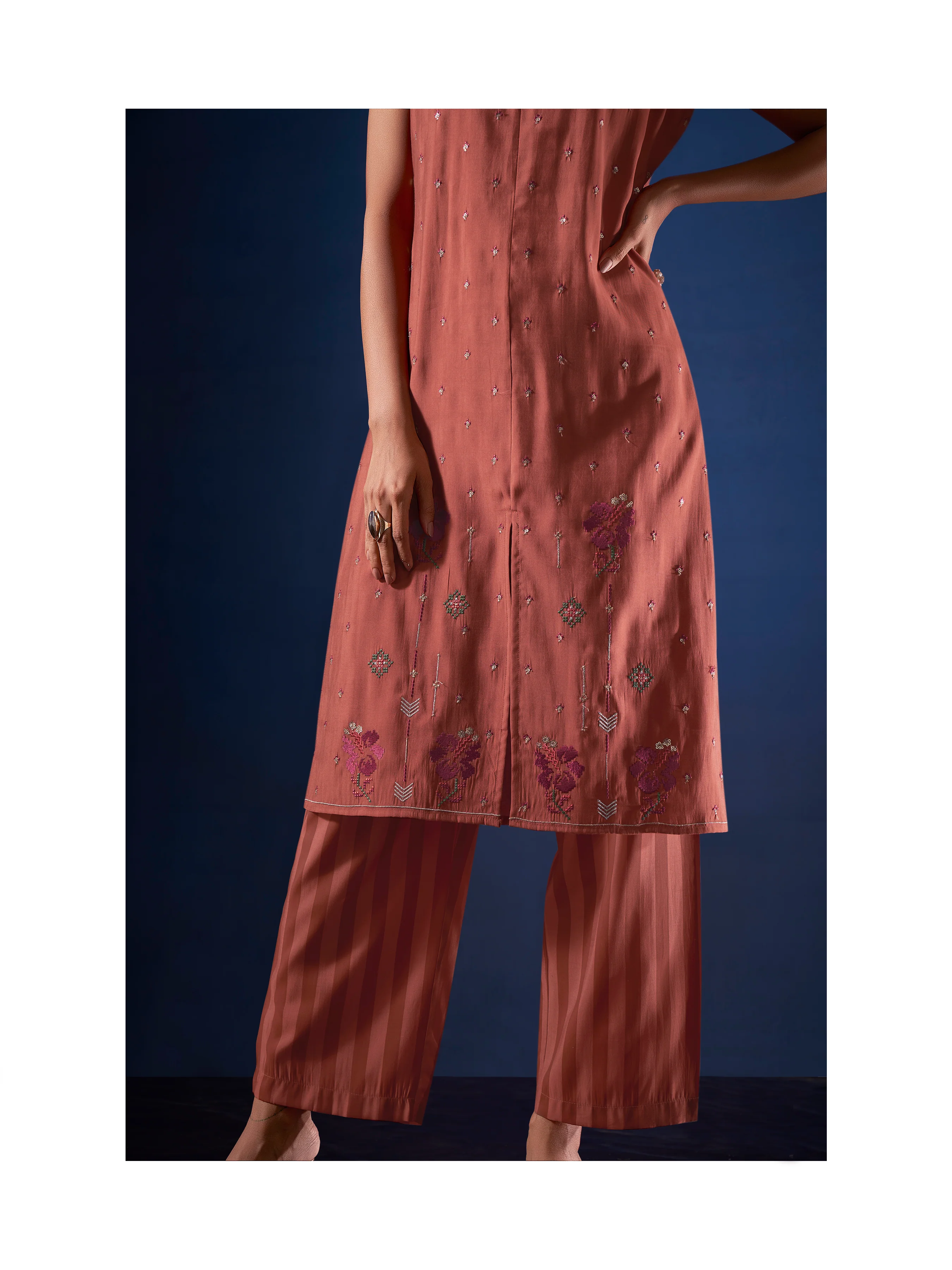 Alena Rust Work Co-ord Set comes with Stole - Image 10