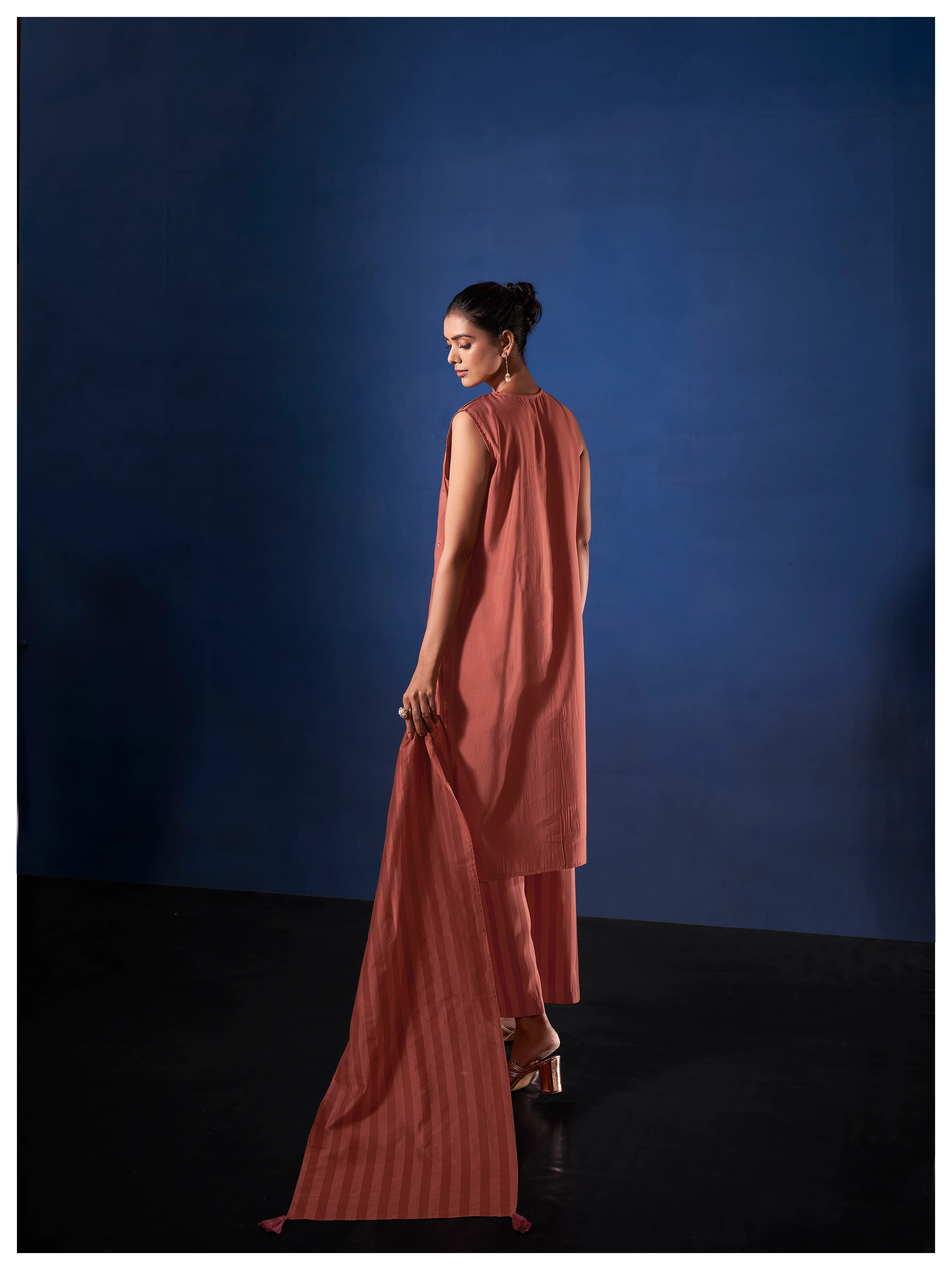 Alena Rust Work Co-ord Set comes with Stole - Image 11