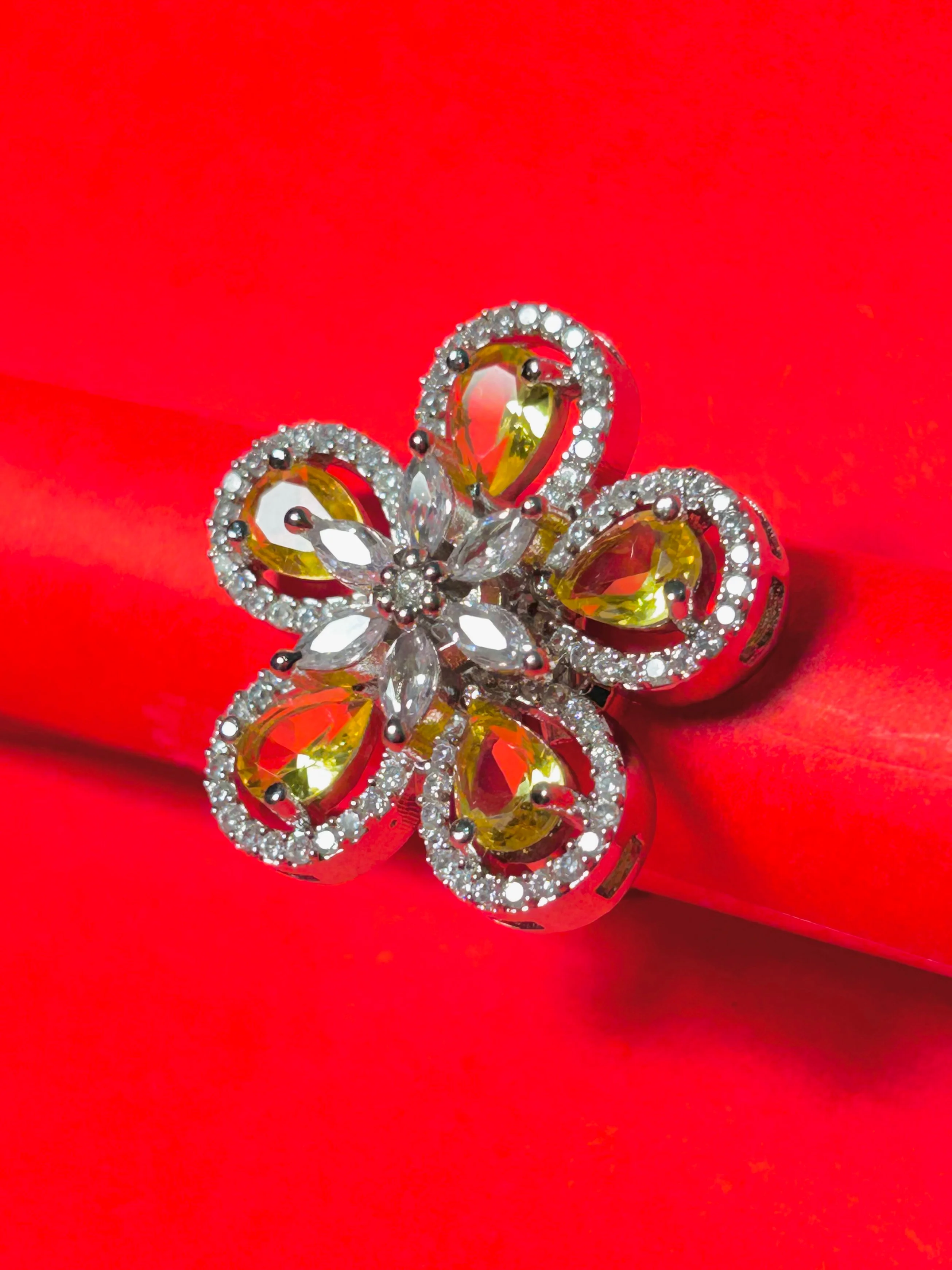 Antaara Diamond Ring - Image 3