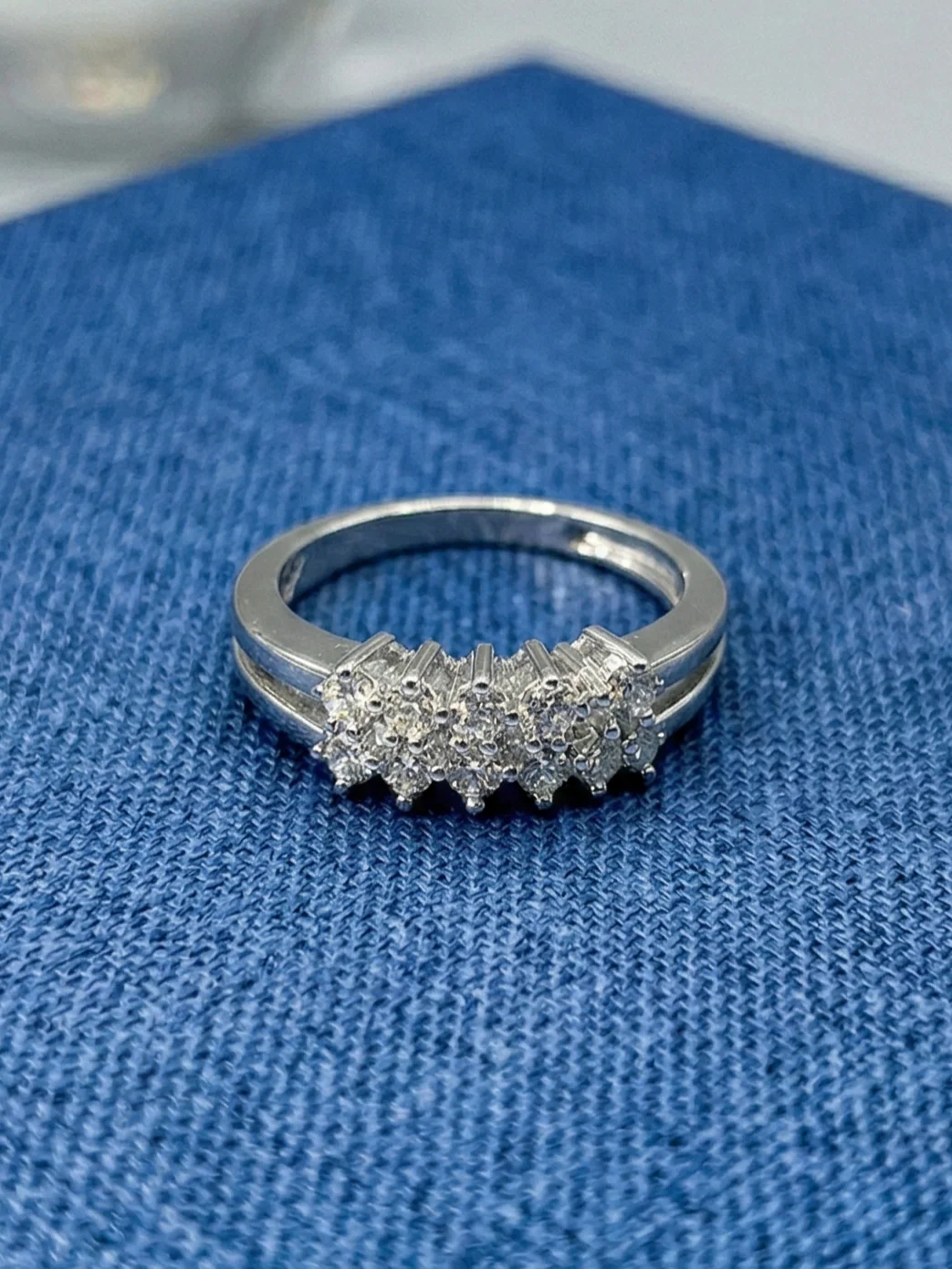Rivaaz Royale Diamond Ring - Image 3