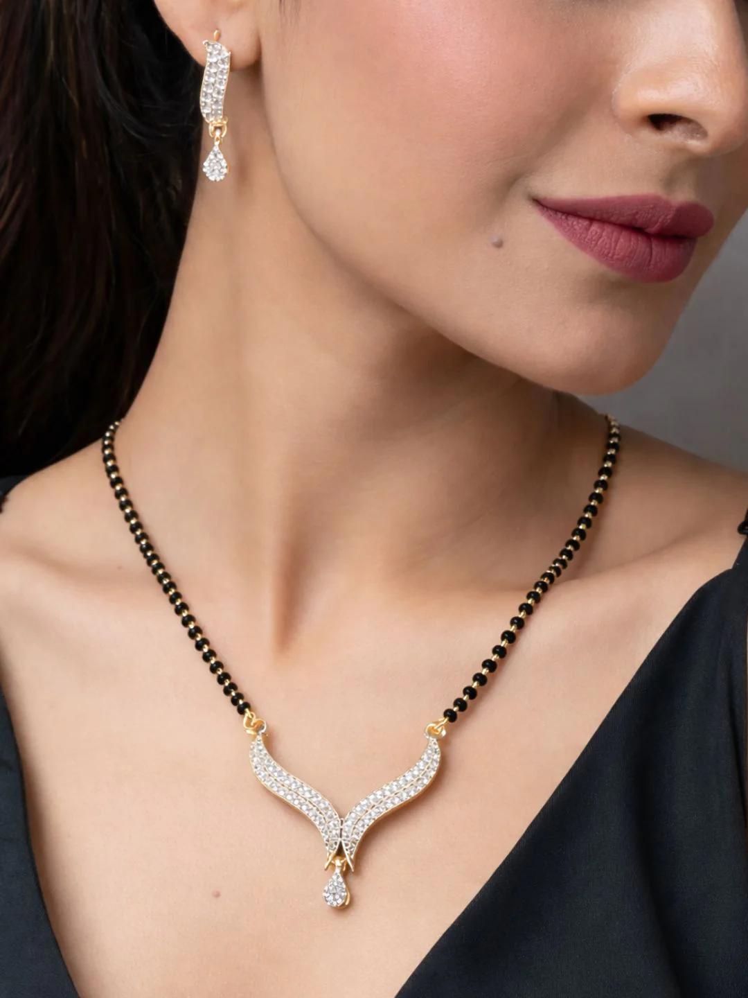 Rivaaz diamond Mangalsutra with earings set - Image 2