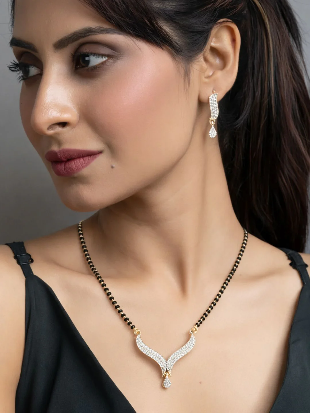 Rivaaz diamond Mangalsutra with earings set - Image 7