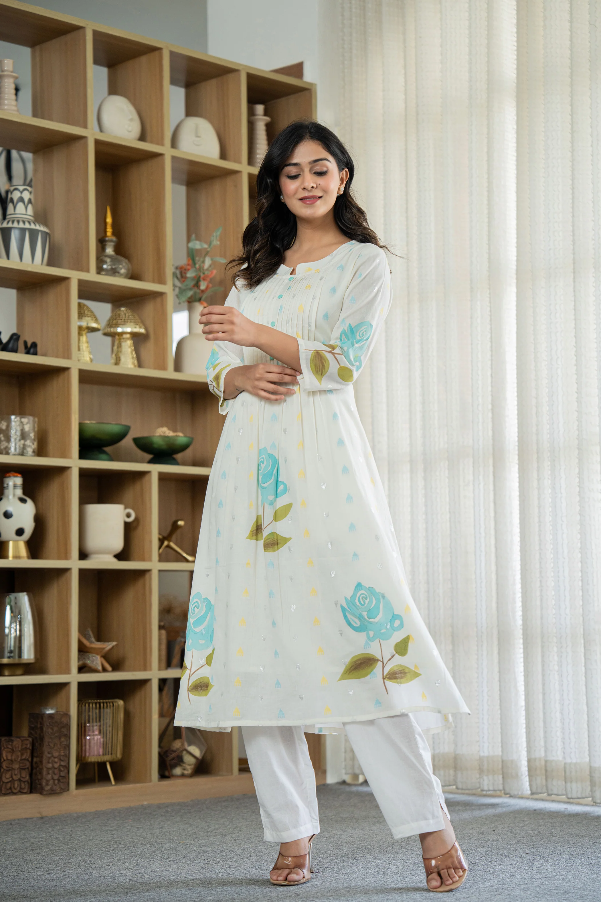Hemal arctic Digital Printed Pure Mul Cotton Kurta Pant Set - Image 6