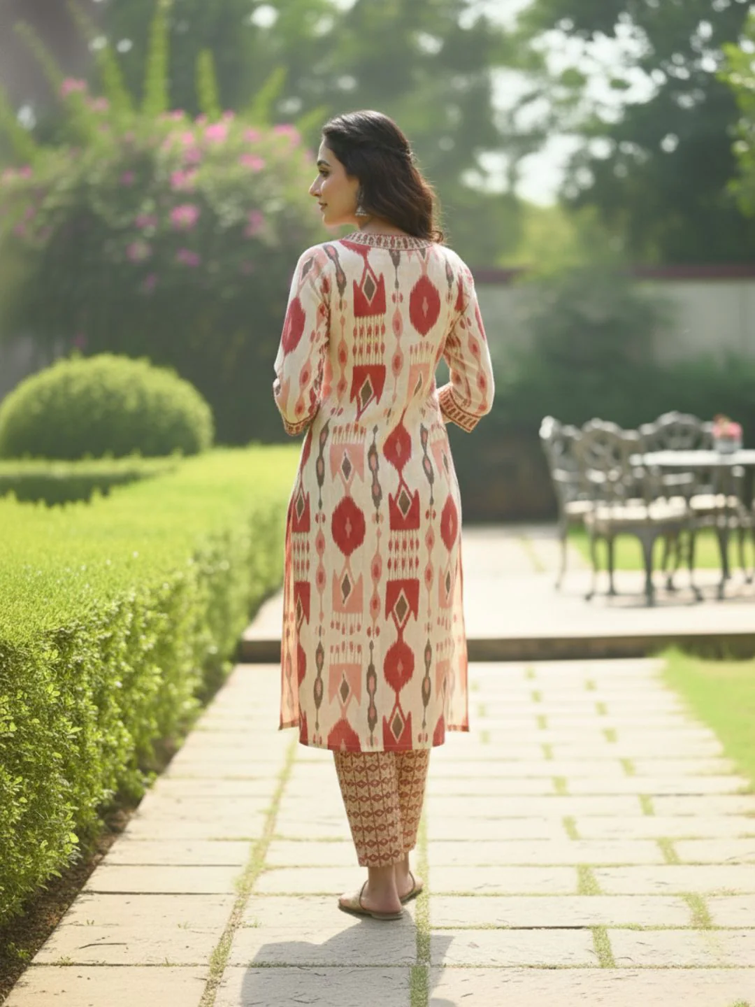 SASHA CORAL PRINTED KURTA PANT SET - Image 11