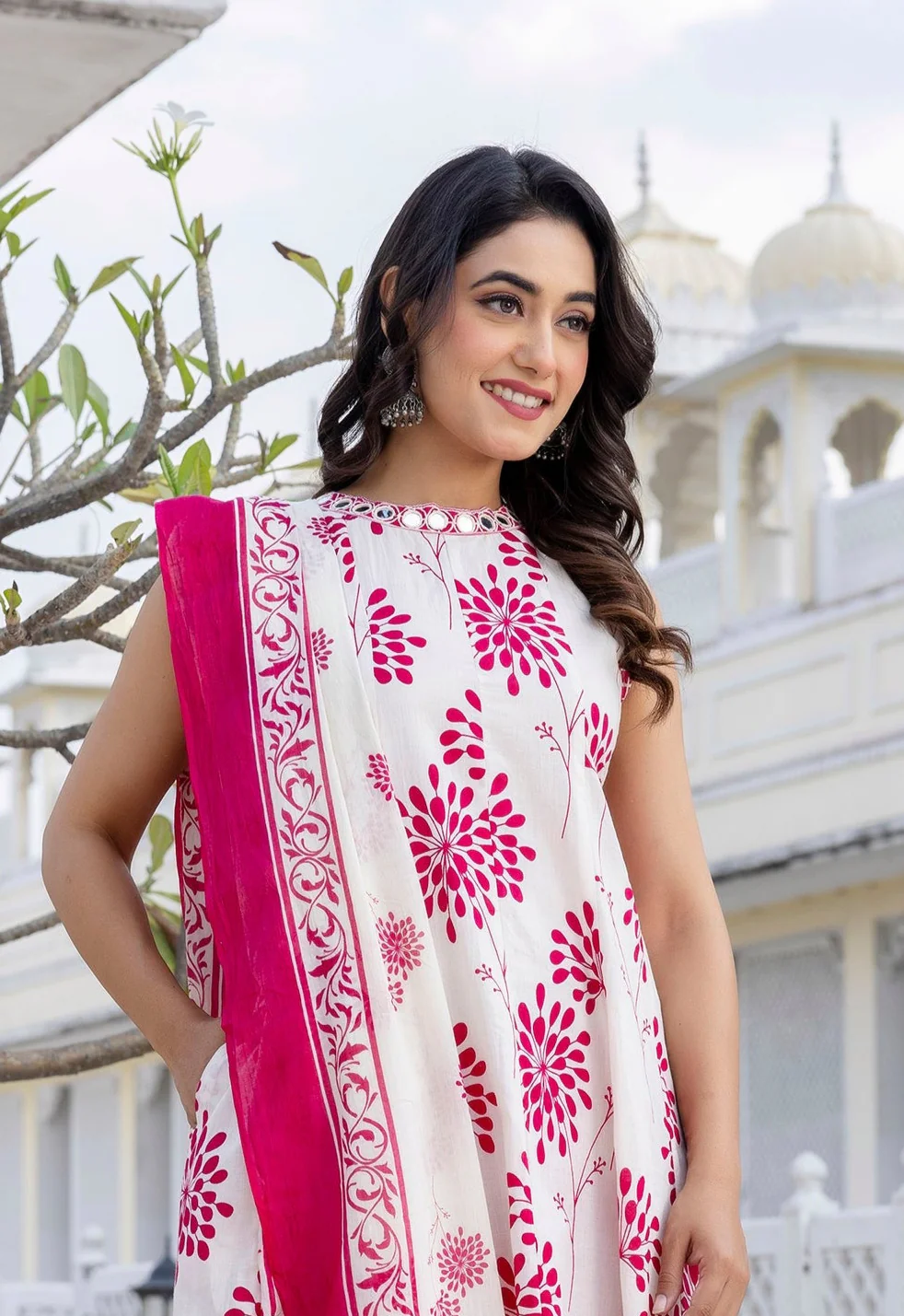 Samiha Punch Cotton Suit Set - Image 2