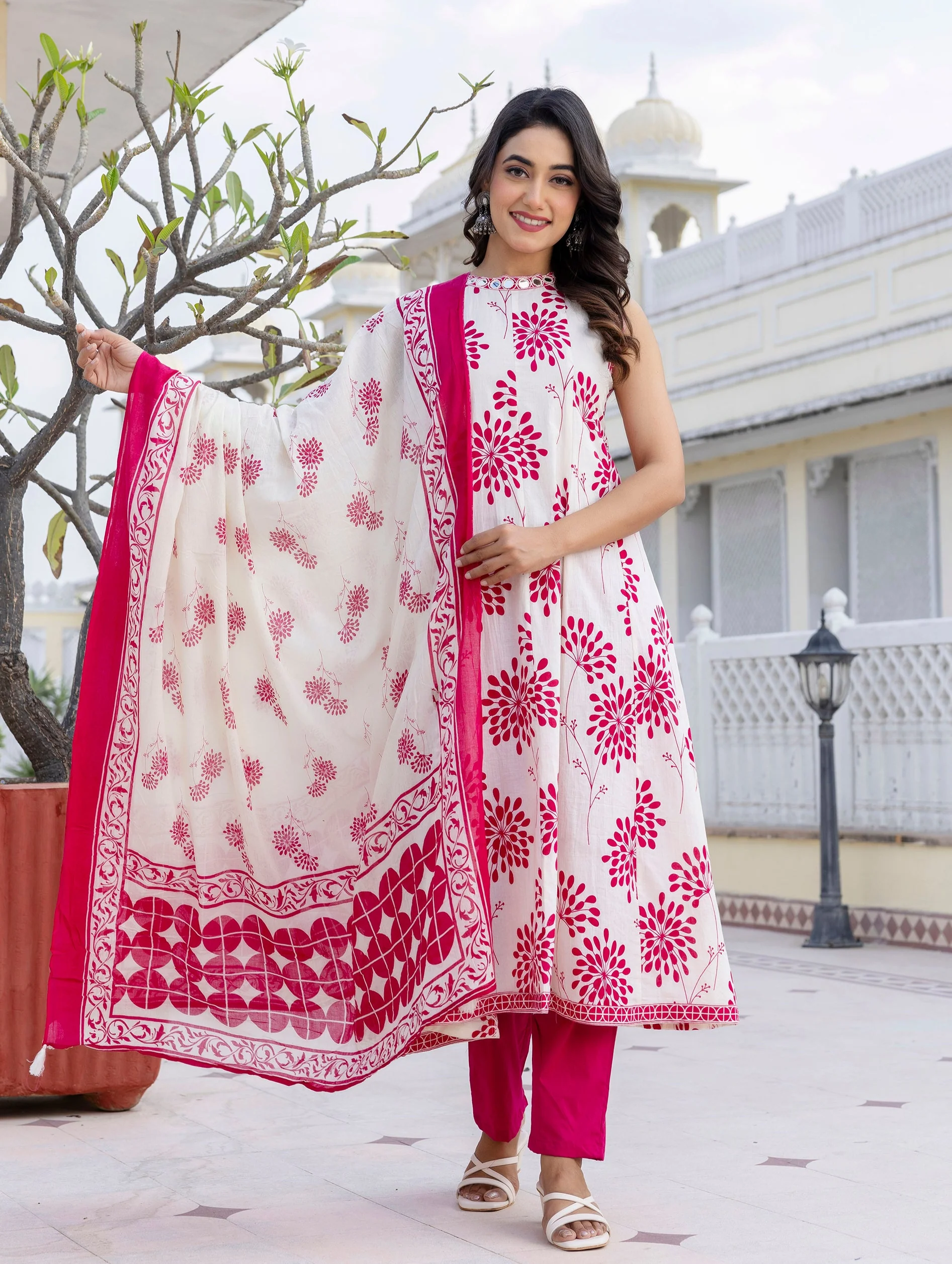 Samiha Punch Cotton Suit Set - Image 5