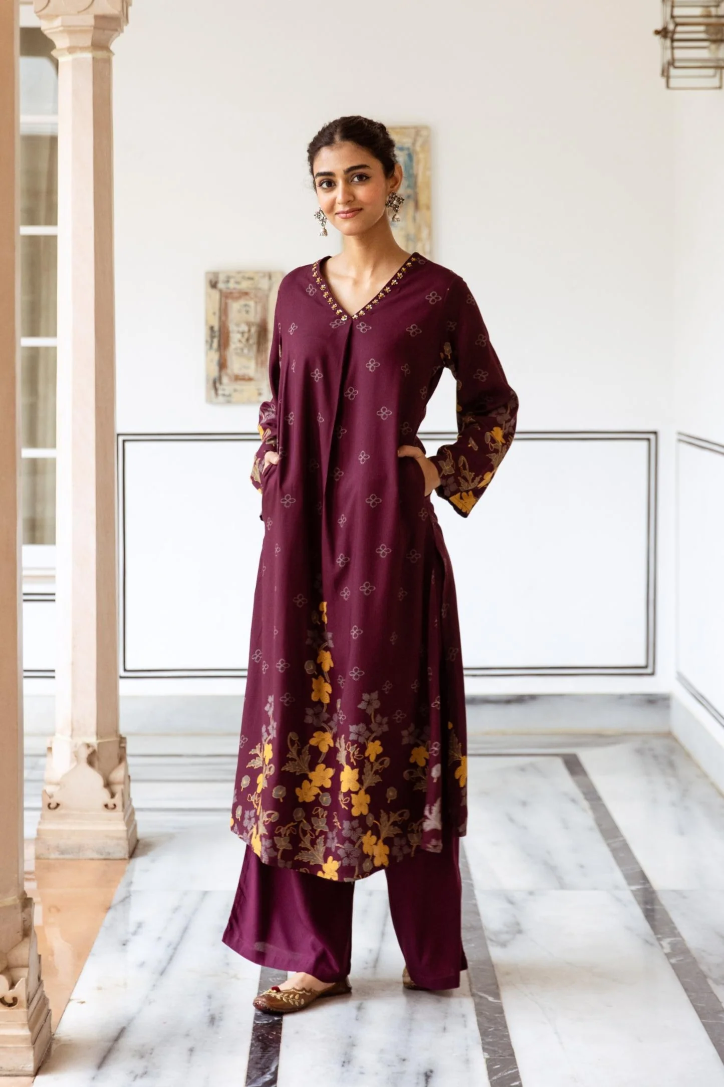 Shimoni Merlot Printed Kurta Pant Set - Image 4