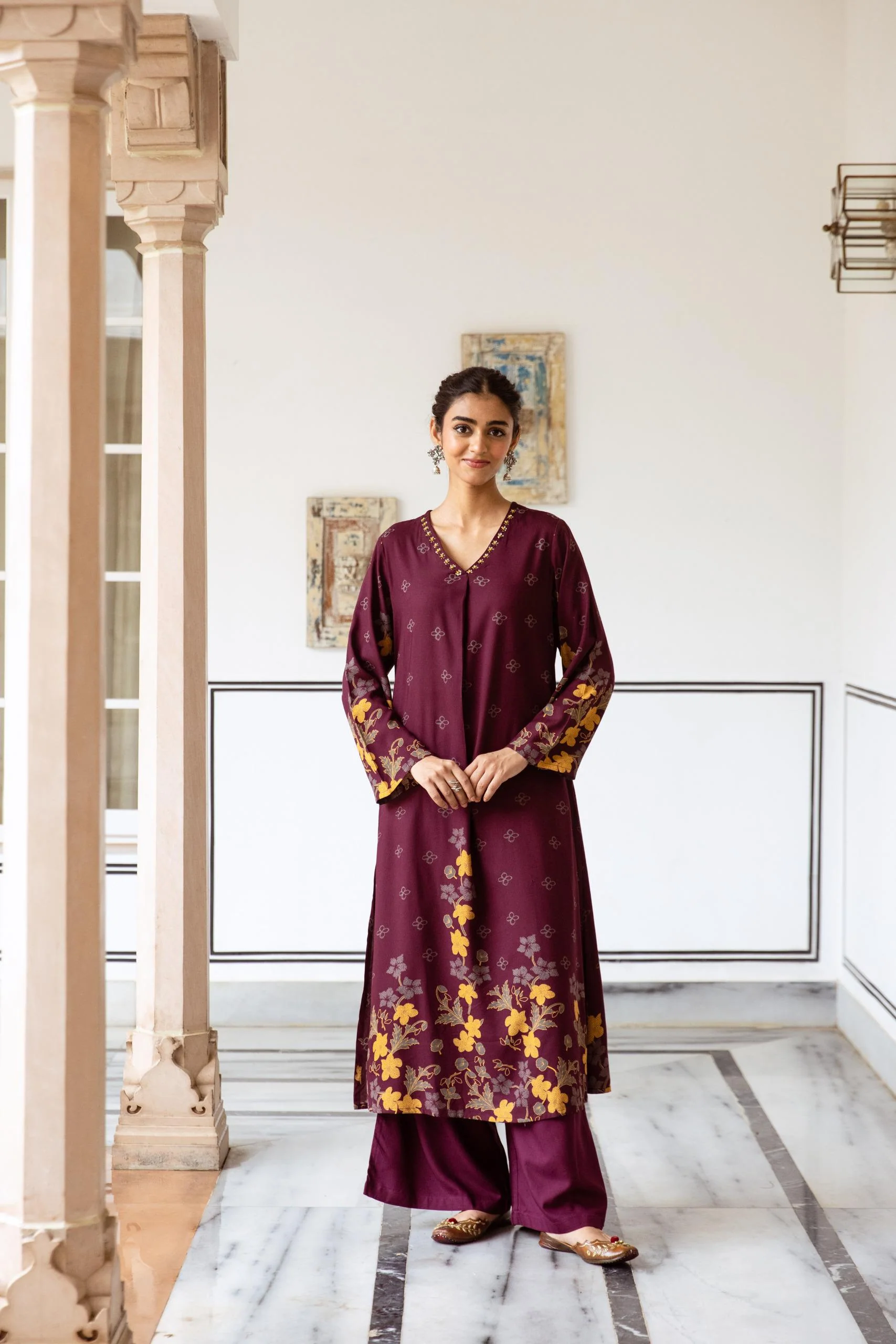 Shimoni Merlot Printed Kurta Pant Set - Image 6