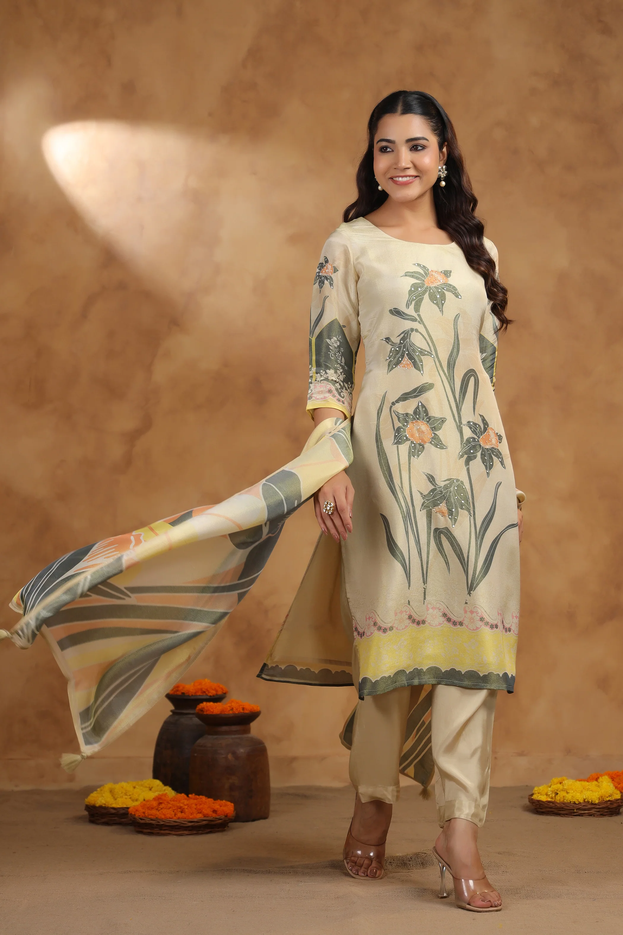 RITVI OFFWHITE WORK SUIT SET - Image 7