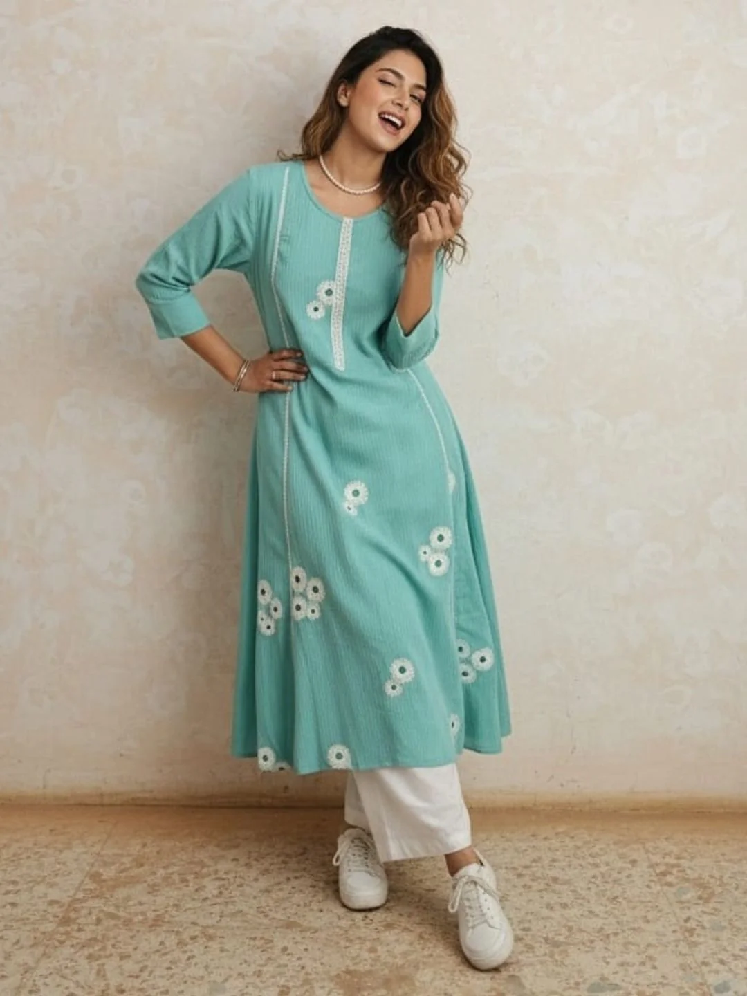 Swades Sky embroidery cotton kurta - Image 4