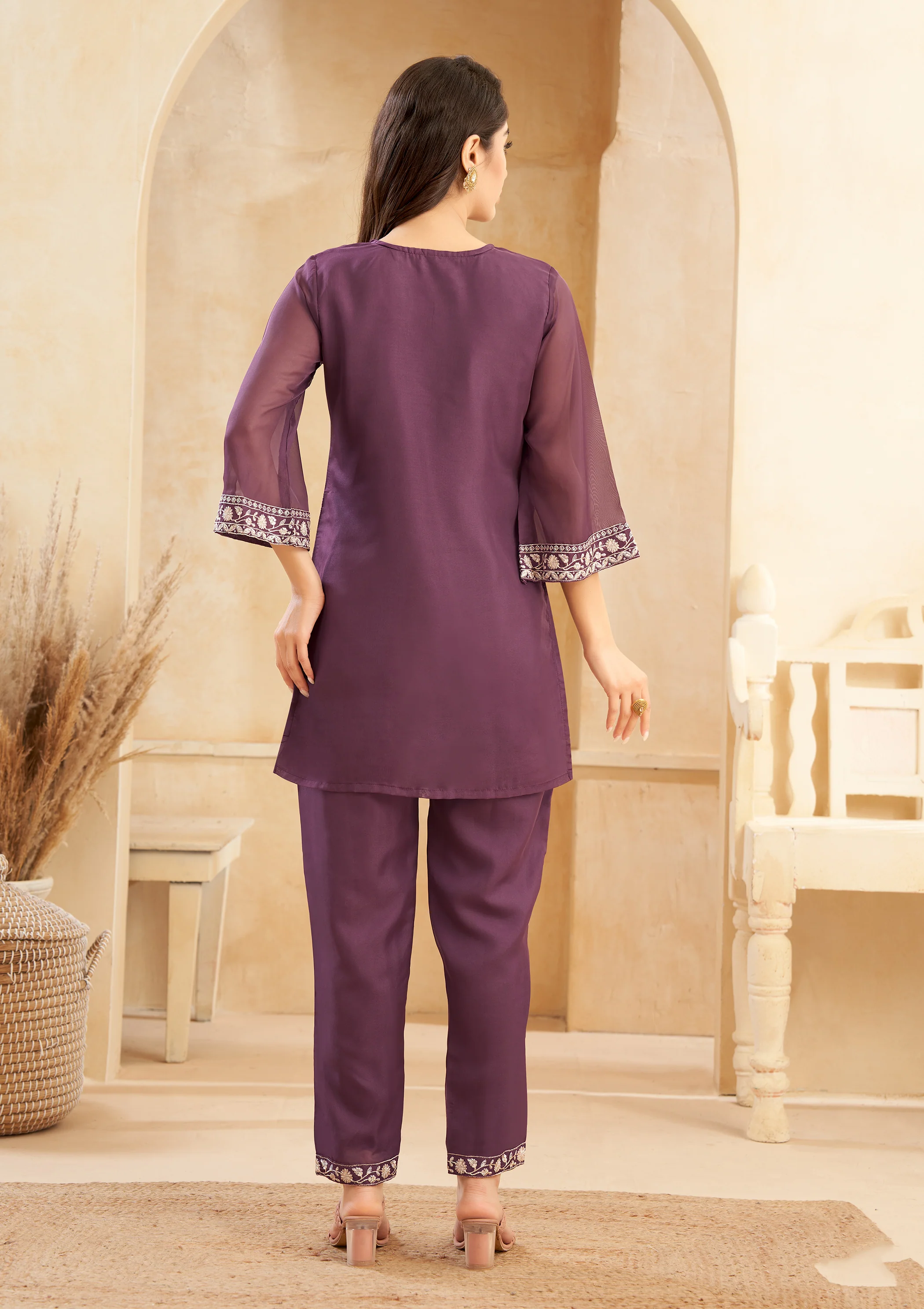 Srijan Mulberry Embroidered Co-ord set - Image 3