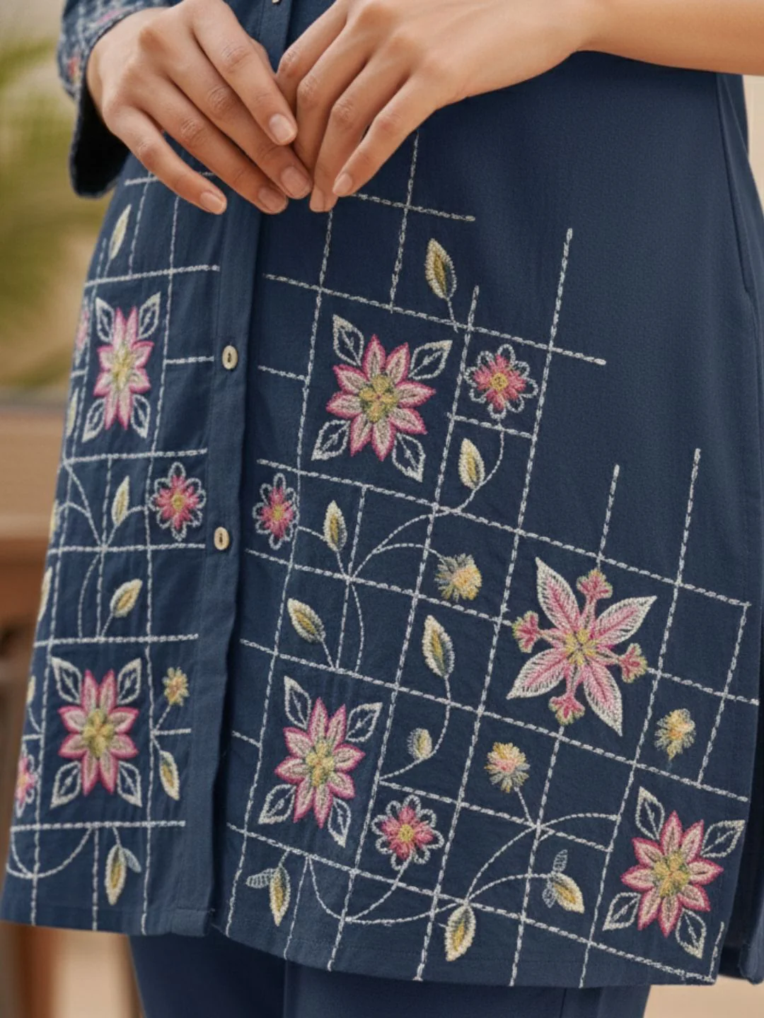 Eden navy embroidered co-ord set - Image 5