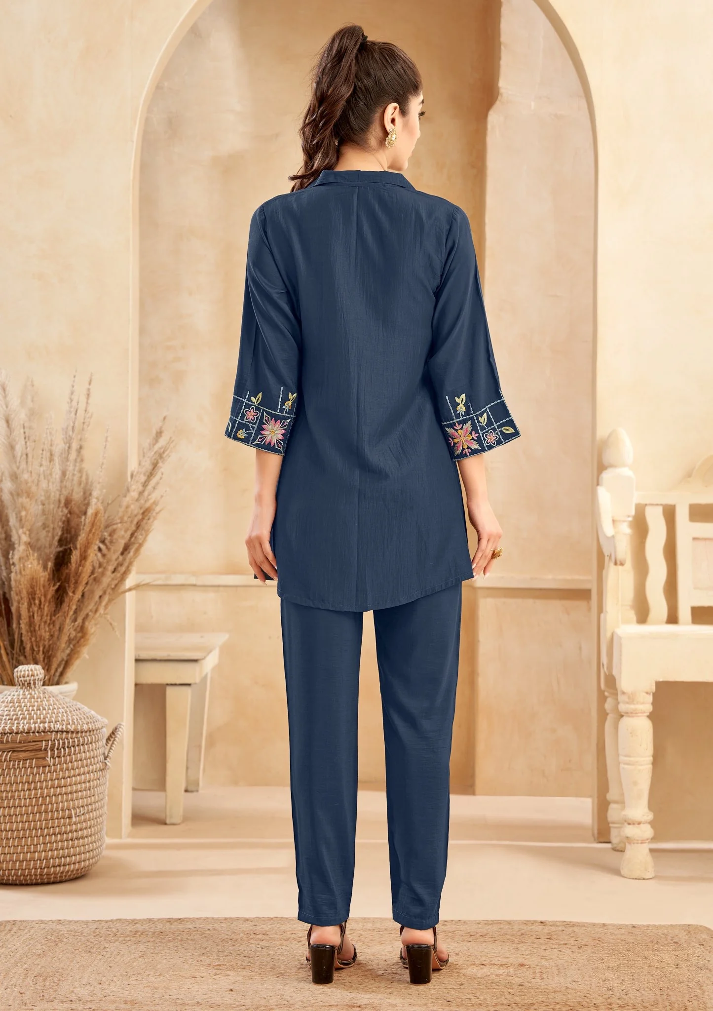 Eden navy embroidered co-ord set - Image 9