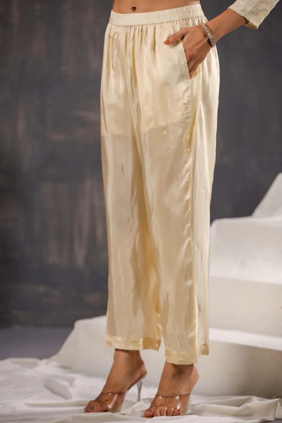 Ritvi Dove Full Heavy Work Suit Set - Image 16
