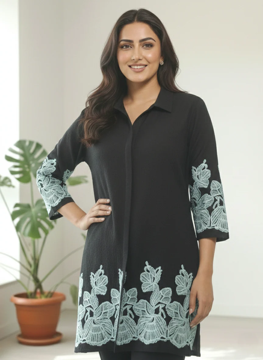 Reet Onyx Embroidered Co-ord Set - Image 2