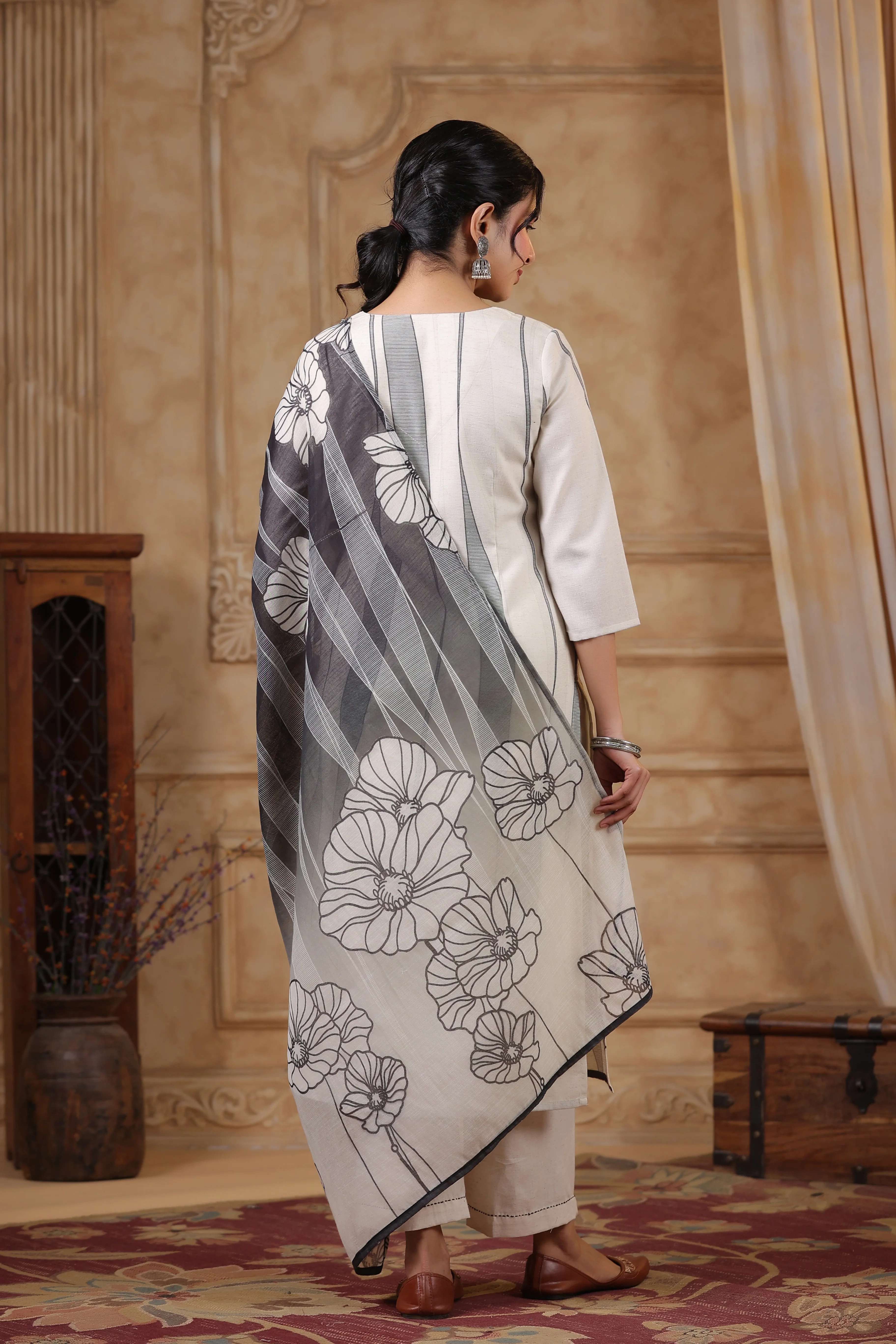 SAKSHI ANGEL LINEN COTTON SUIT SET - Image 3