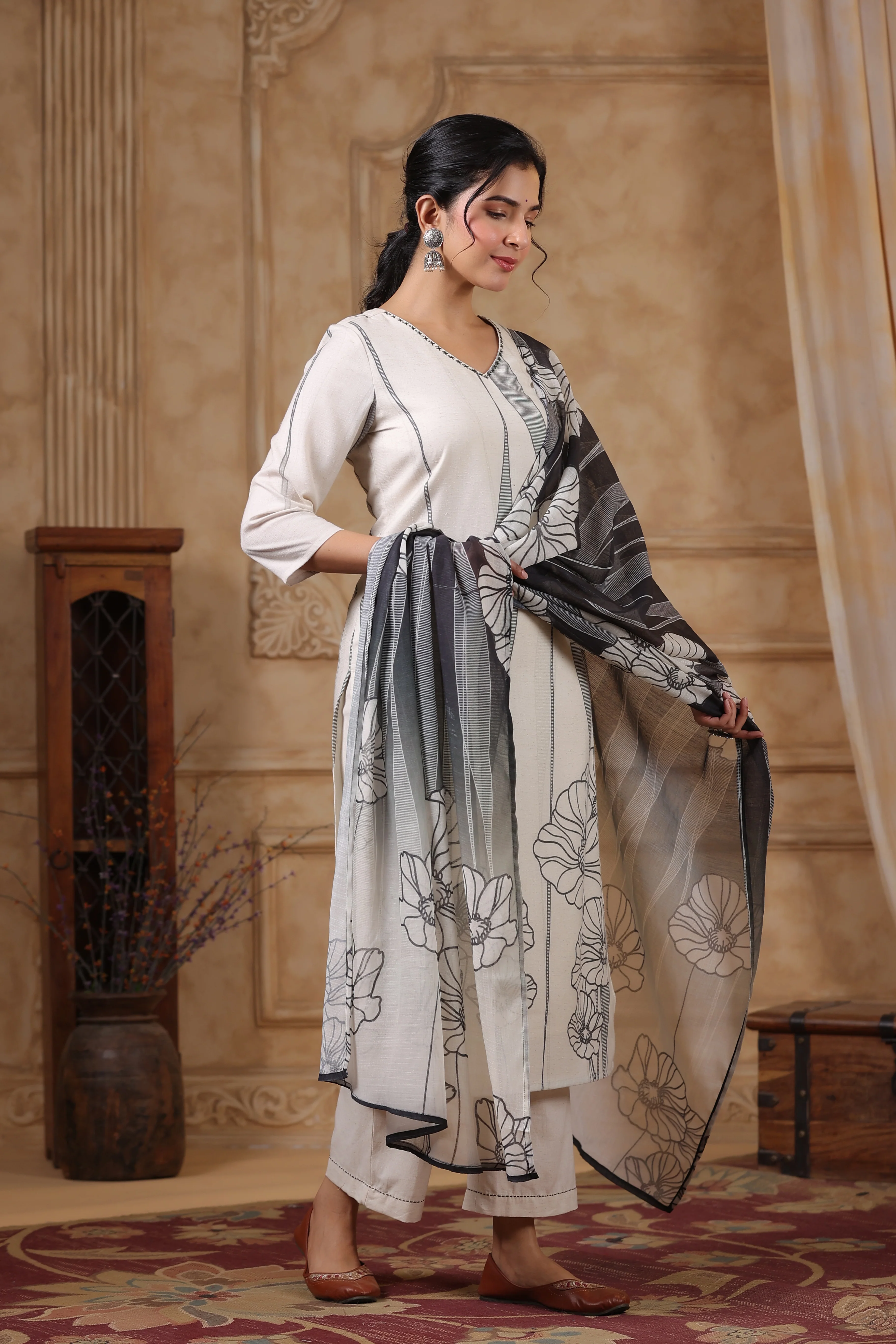 SAKSHI ANGEL LINEN COTTON SUIT SET - Image 6