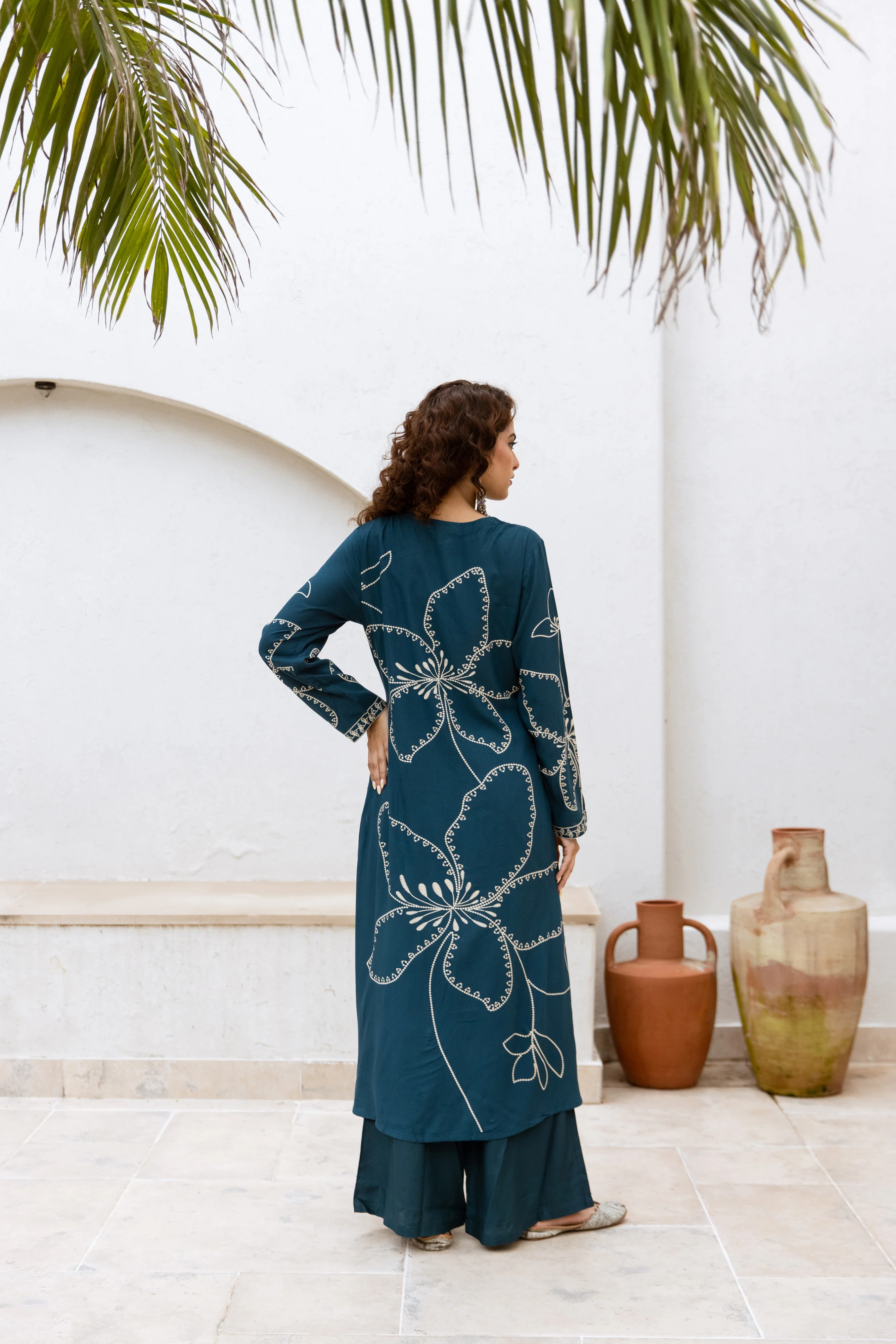 Siya Azure Printed Kurta Pant Set - Image 4
