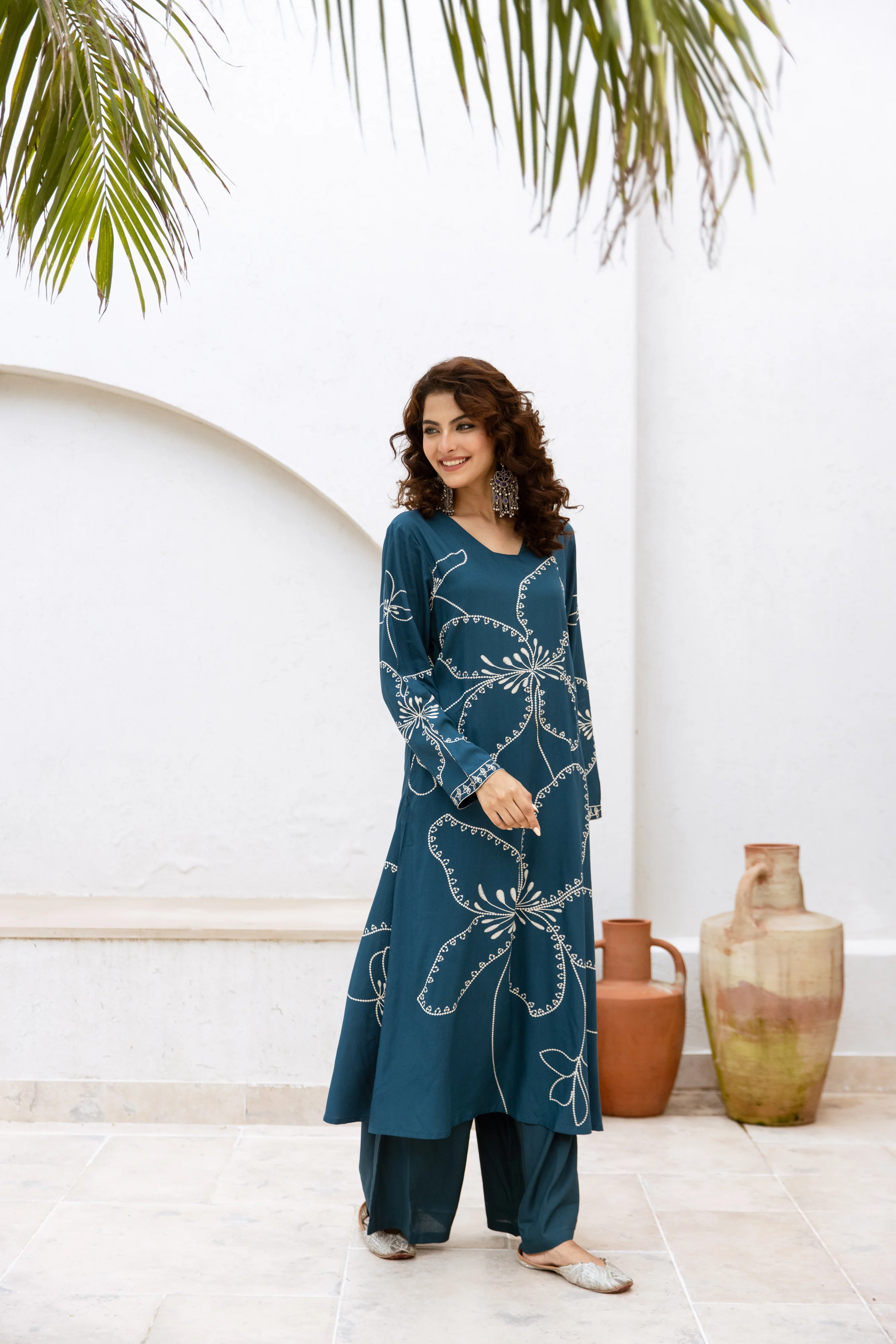 Siya Azure Printed Kurta Pant Set - Image 5