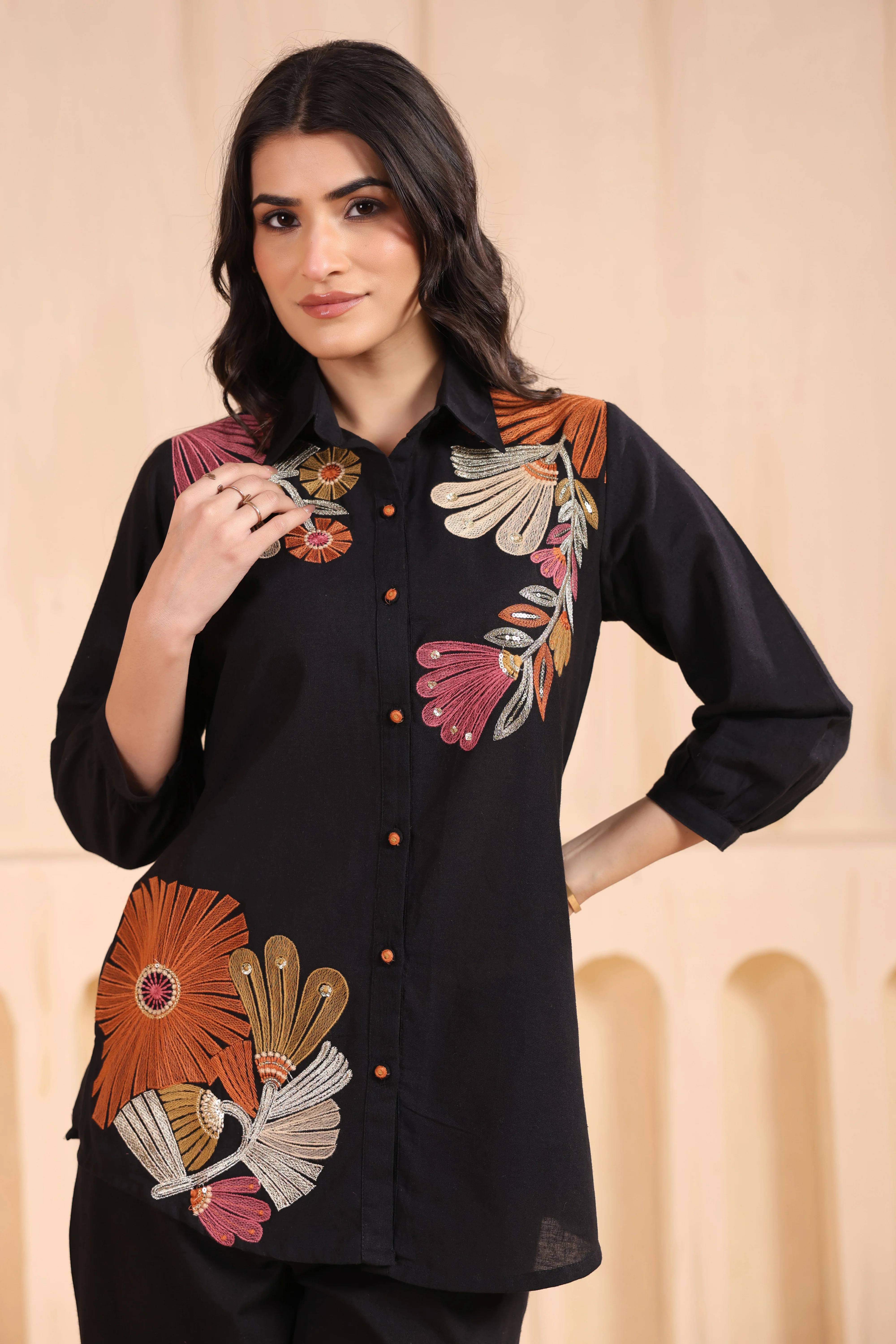 Viyona Onyx Floral Embroidered Co-ord Set - Image 2