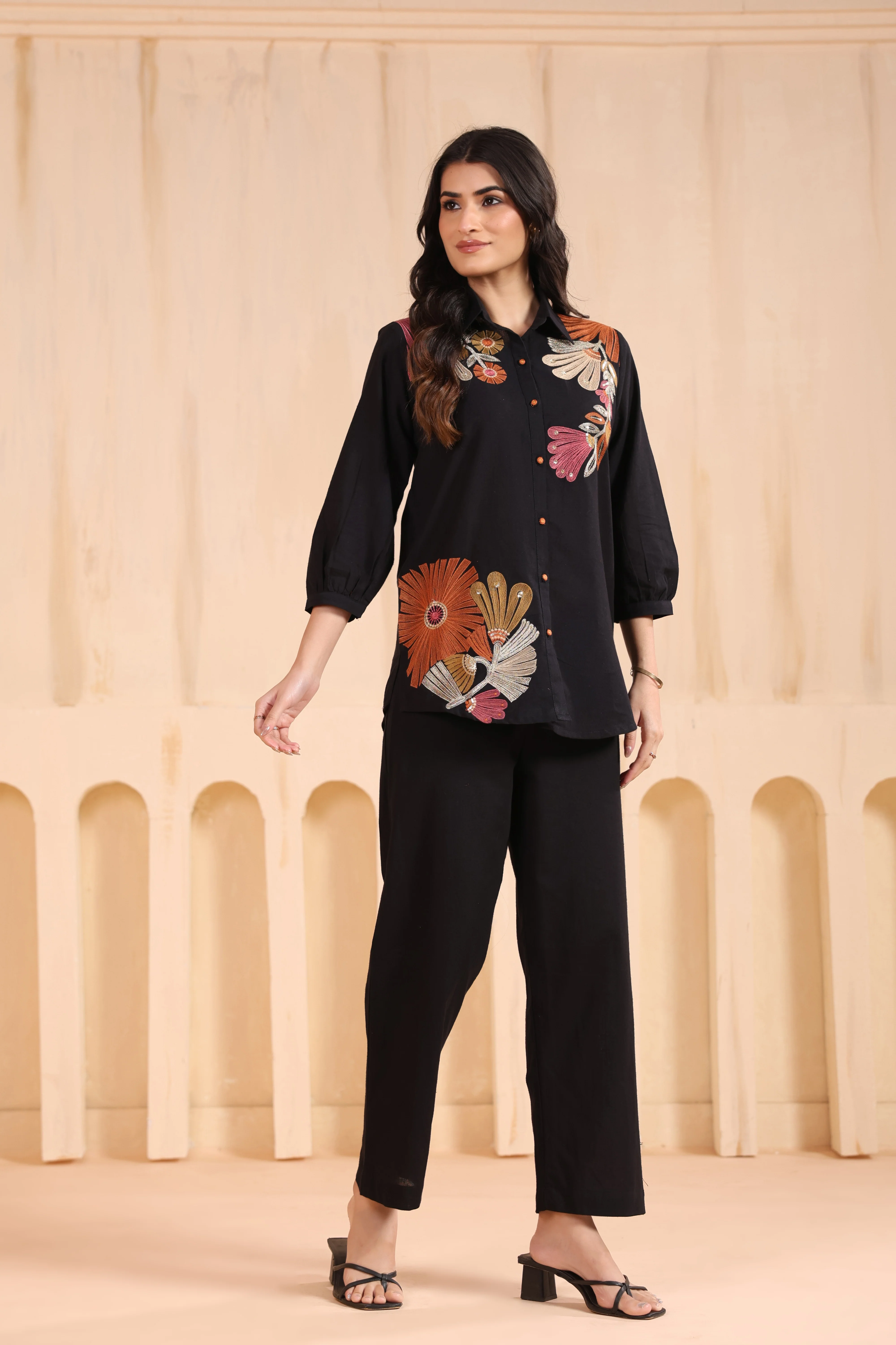 Viyona Onyx Floral Embroidered Co-ord Set - Image 9