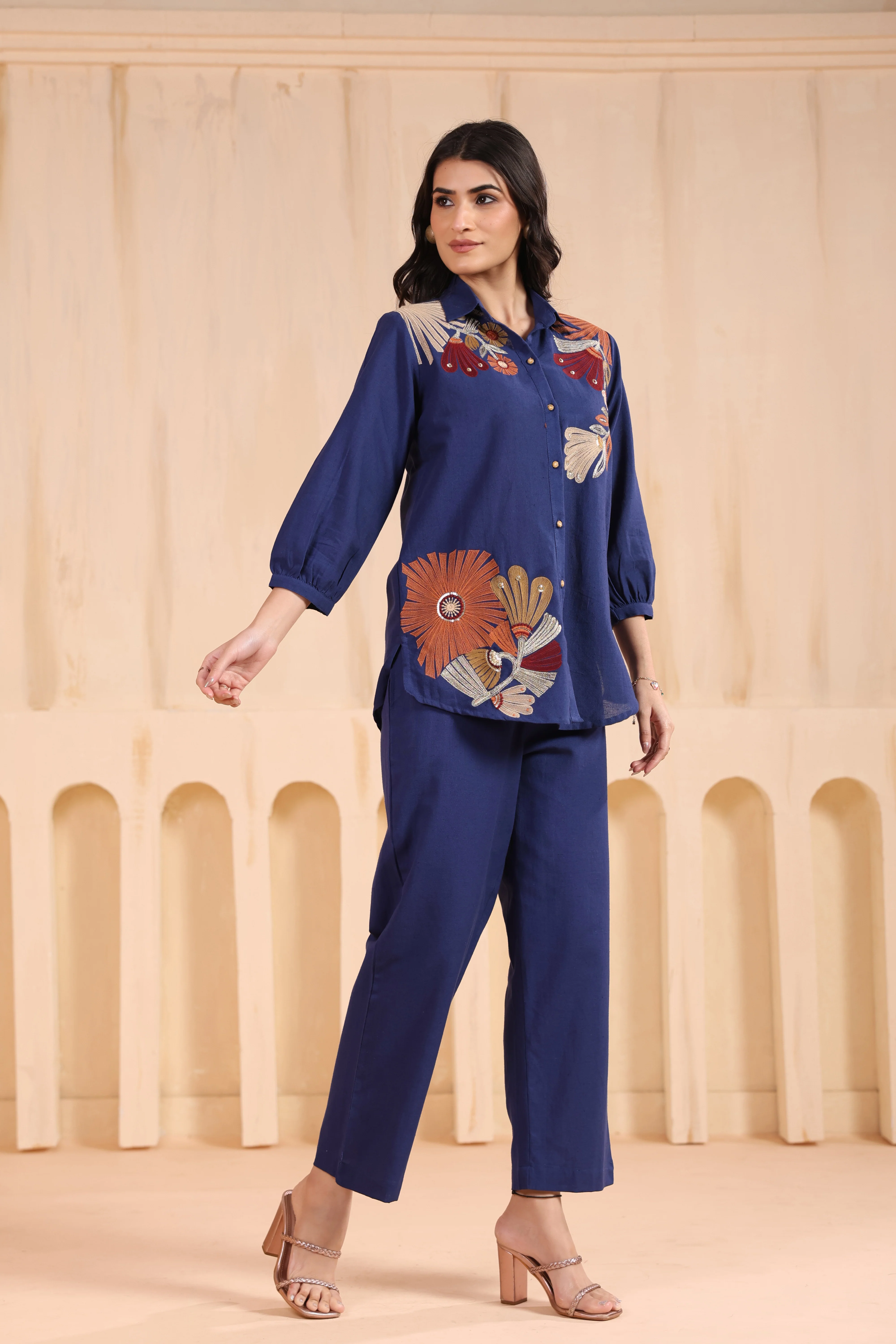 Viyona Indi Floral Embroidered Co-ord Set - Image 7