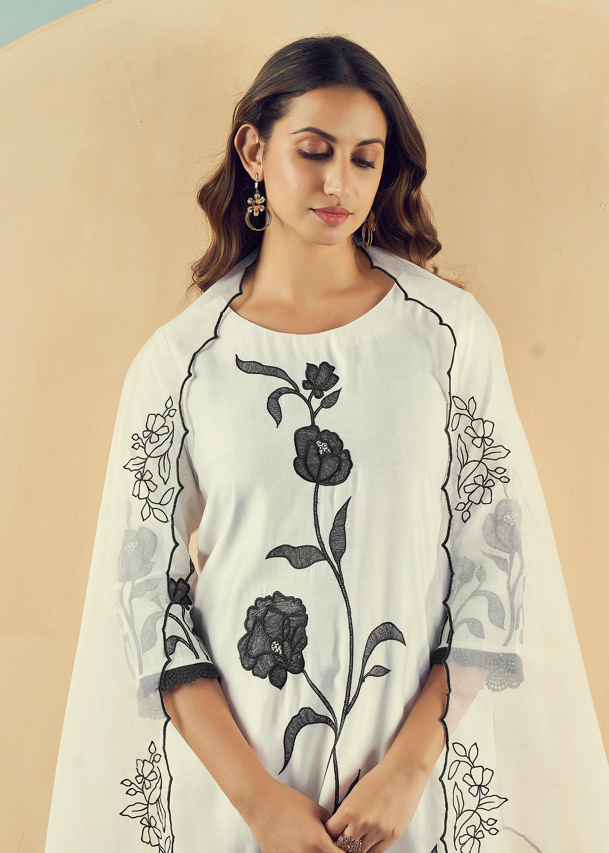 Mudra Pearl Embroidered Suit Set - Image 4