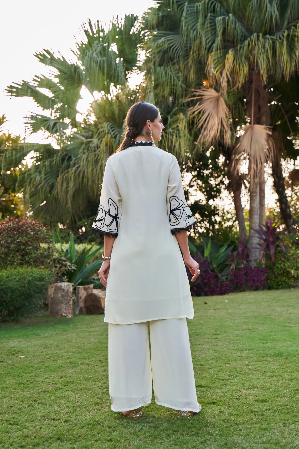 Varidhi Angel Embroidered Suit Set - Image 3