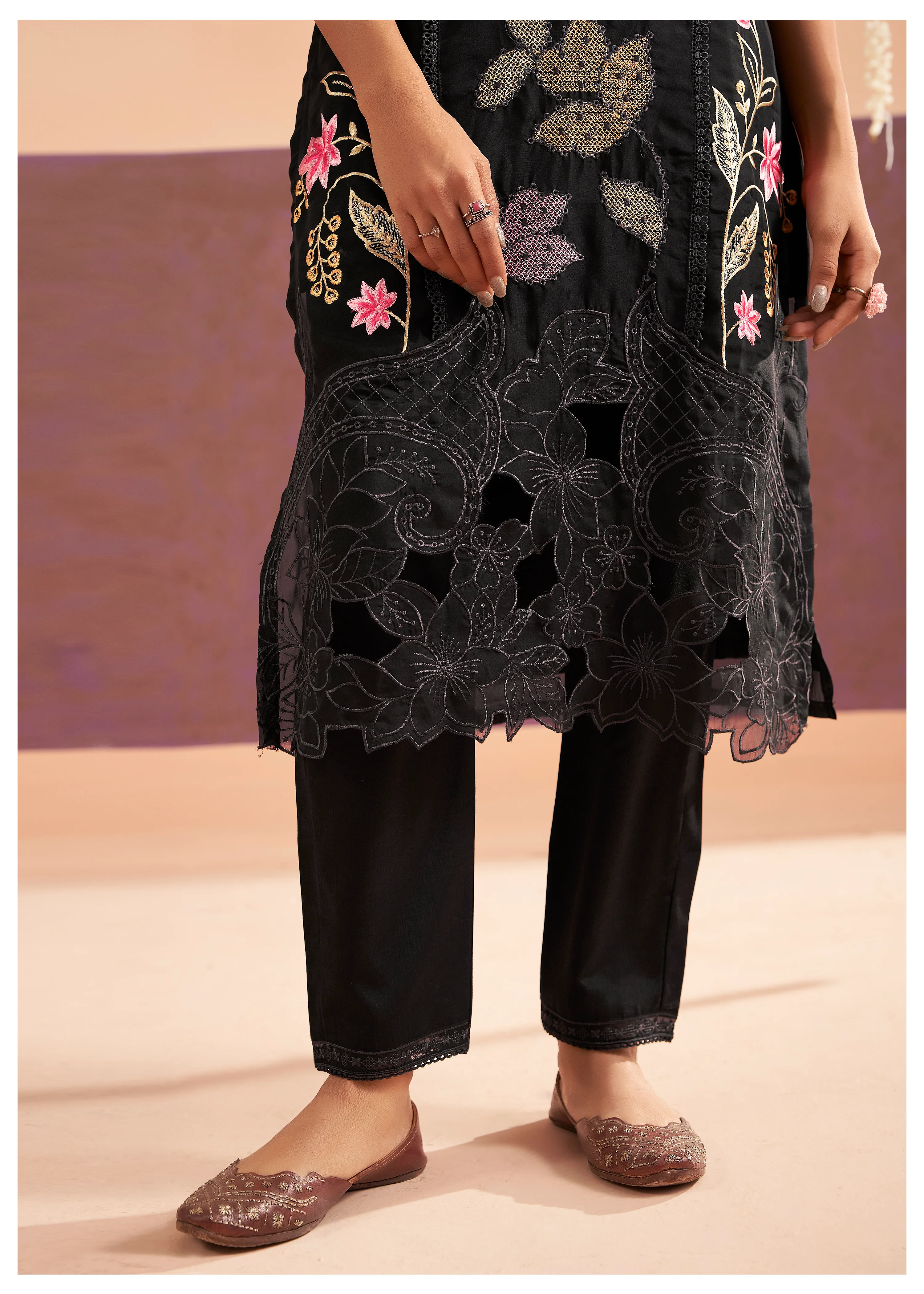 LISBA Onyx Full Embrodiery Suit Set - Image 6