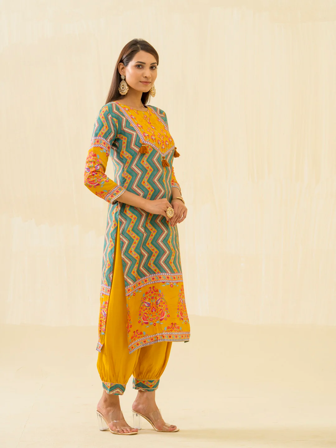 RUPAL canary MUSLIN DIGITAL Print KURTA PANT SET - Image 9