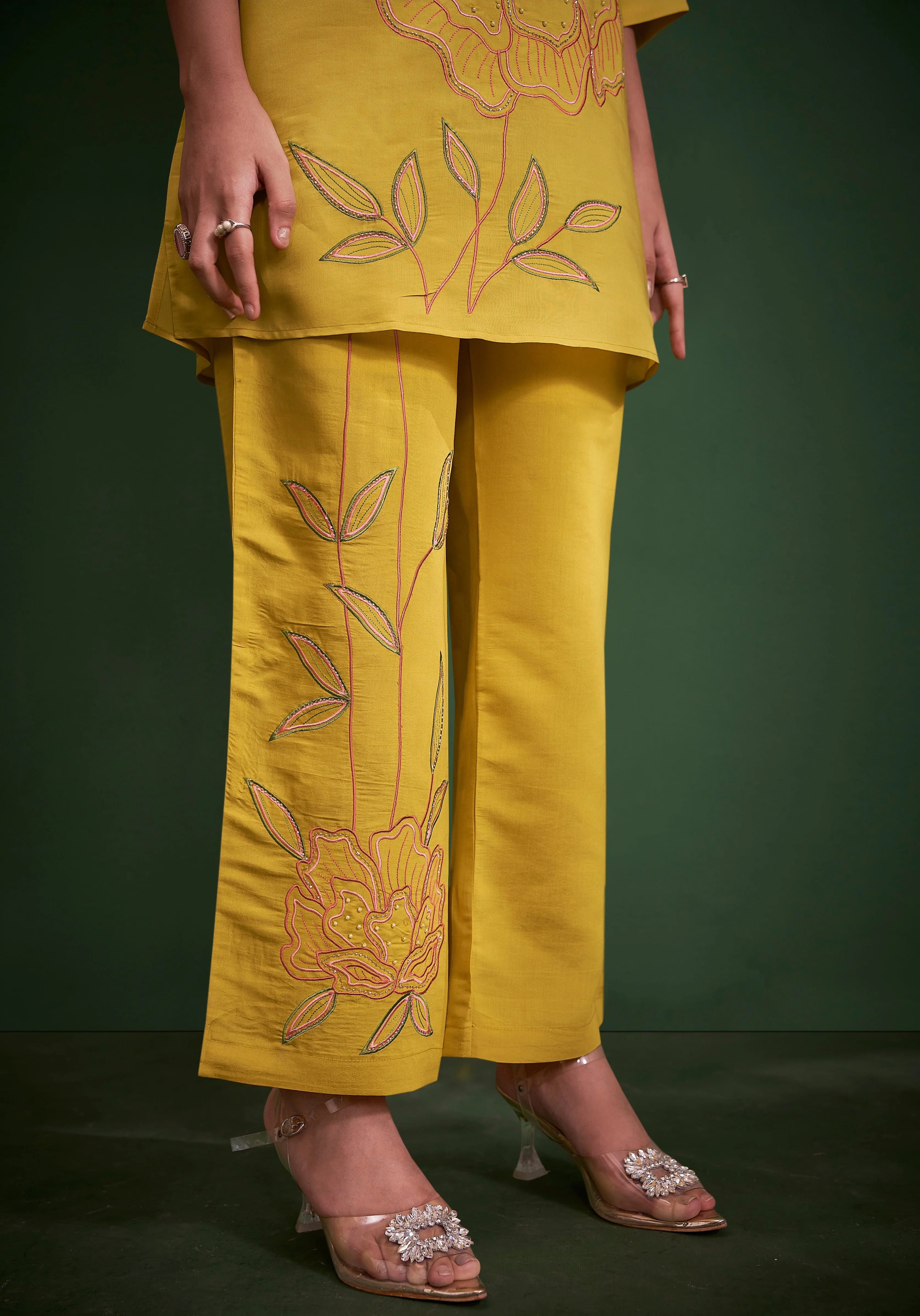 Akaay Amber Co-ord Set - Image 3